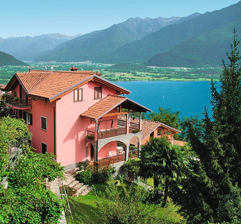 Residence Casa Rosa Gera Lario Exterior foto